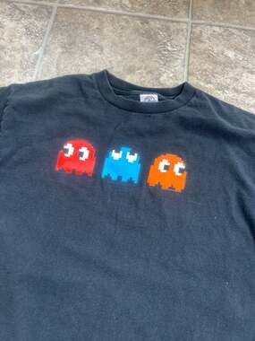 Vintage 2004 Namco Pac-Man Ghosts Graphic Tee Delta Pro Weight